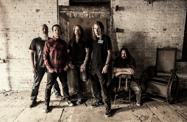 Rock Reviews dirt image: http://static1.stereoboard.com/images/stories/2013/images/A-Z%20Main%20Artist%20Images/L/600x394xlamb_of_god_js_130715.jpg.pagespeed.ic.iJd-7Osljb.jpg